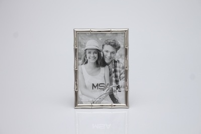 STAINLESS FRAME WITH BAMBOO DESIGN 10X15
