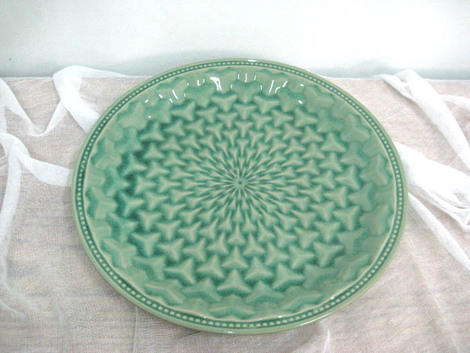 Large Italian porcelain plate